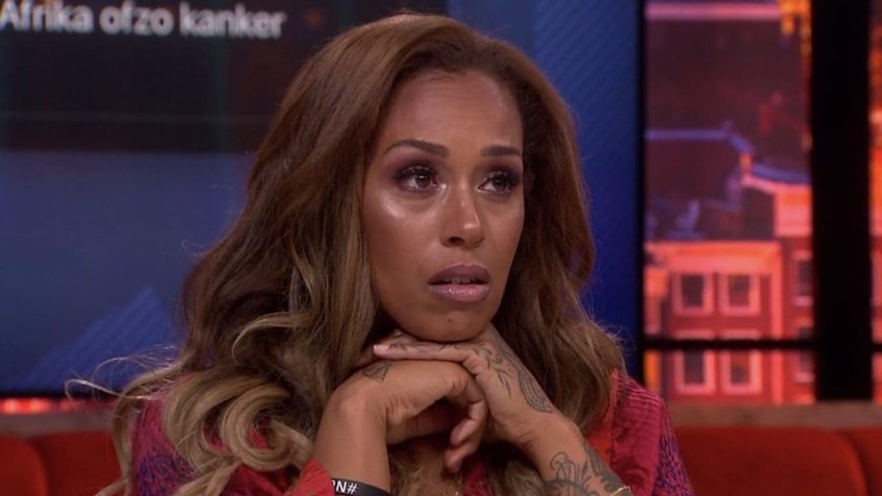 Yvonne maakt fout, Glennis Grace boos