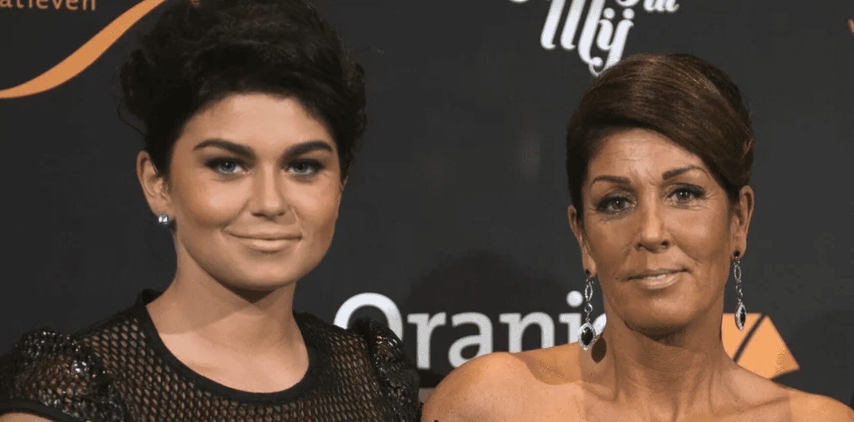 Rachel Hazes ontvolgt dochter Roxeanne Hazes