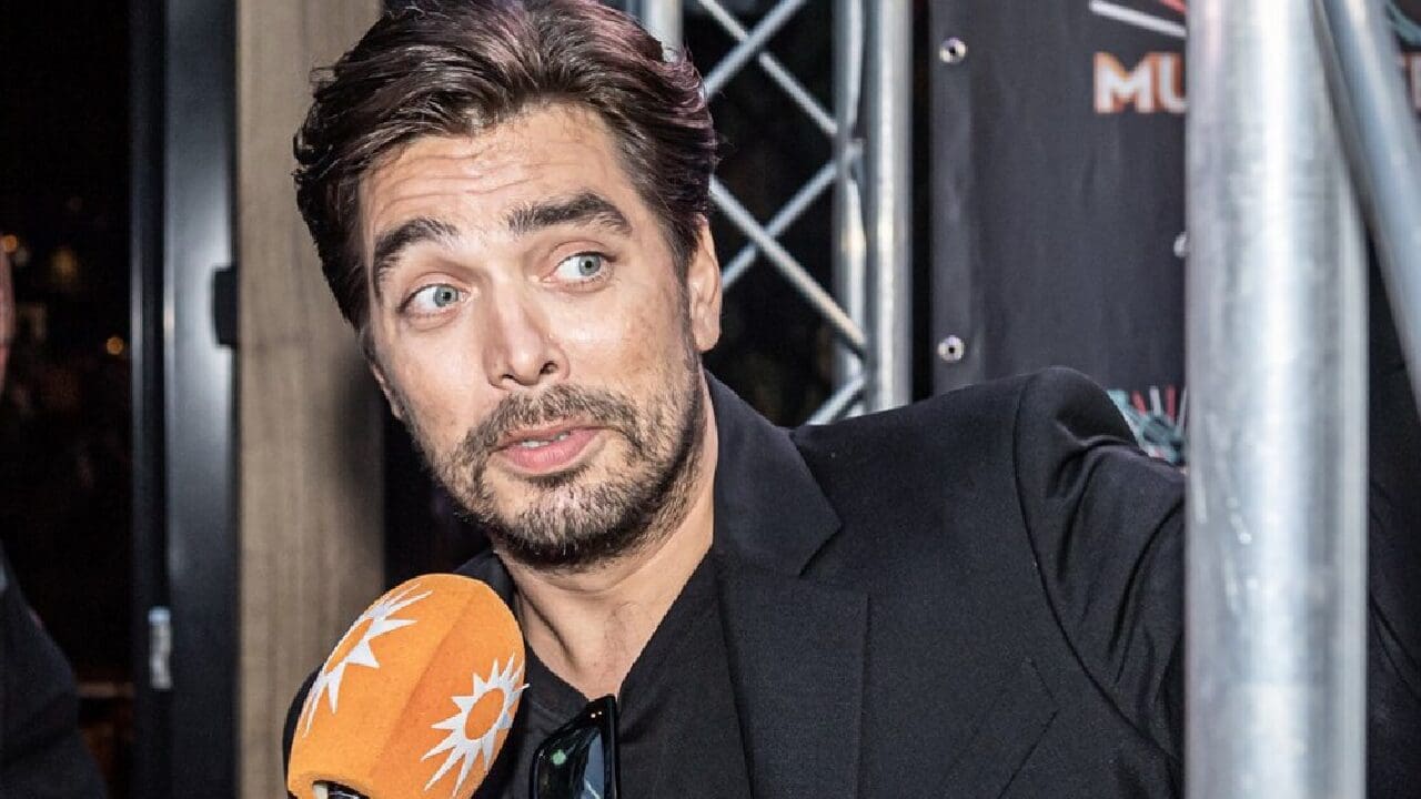 Publiek onwel en ambulances bij optreden Waylon