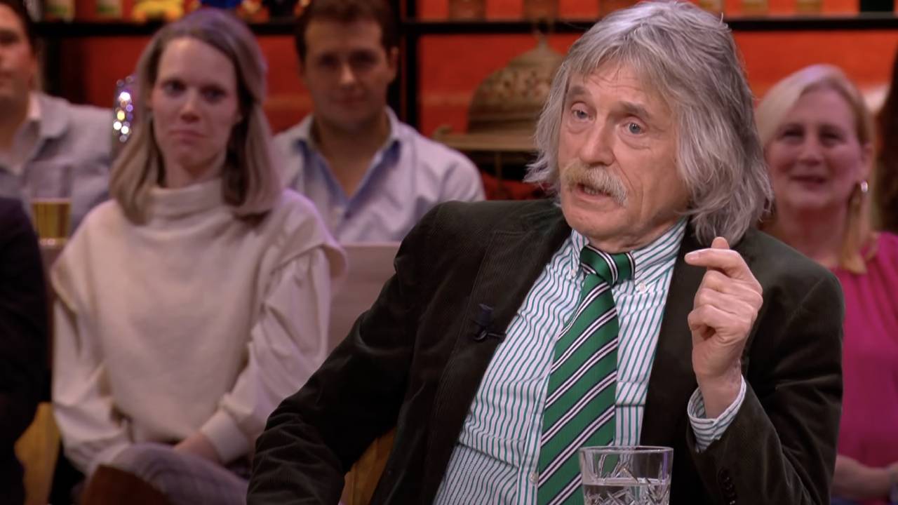 Johan Derksen schaamt zich dat hij Nederlander is: ‘nooit meer serieus nemen’