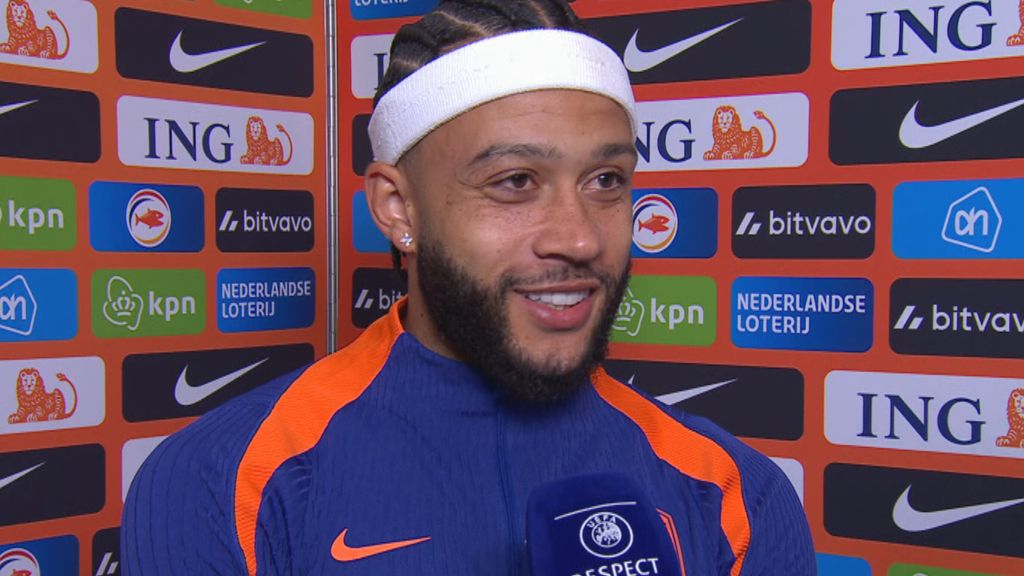 Memphis Depay ontvangt bakken met kritiek op bericht over EK: ‘Kom alsjeblieft niet terug’