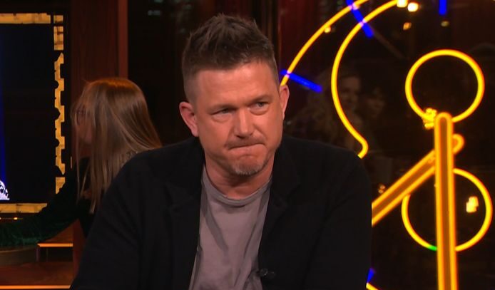 Johnny de Mol verhoord in rechtszaak met ex Shima Kaes: ‘Vertrouwen in een goede afloop’