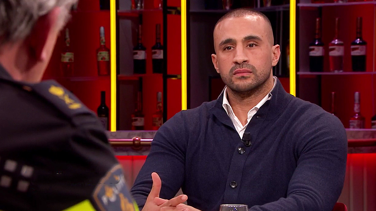 Badr Hari over 14 jaar jongere vriendin: ‘Je bent jong, maar wijs’